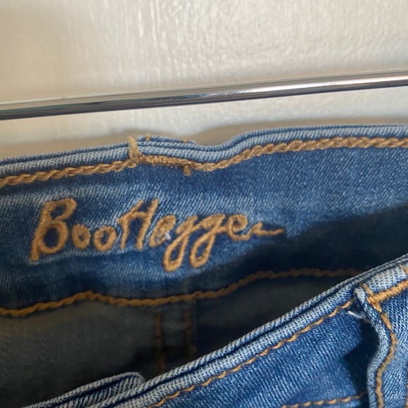 Bootlegger Jean shorts - Picture 3 of 4